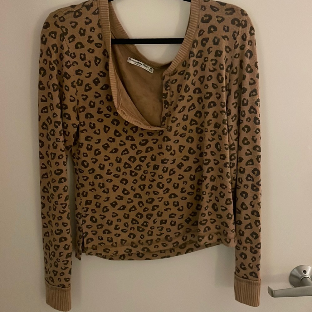 Abercrombie long sleeve
